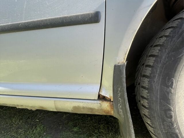 Серый Фольксваген Гольф, объемом двигателя 0 л и пробегом 300 тыс. км за 3350 $, фото 2 на Automoto.ua