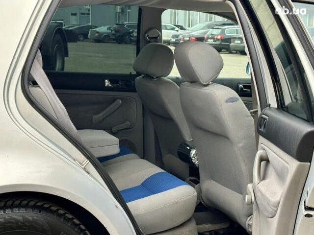 Серый Фольксваген Гольф, объемом двигателя 0 л и пробегом 258 тыс. км за 3300 $, фото 17 на Automoto.ua