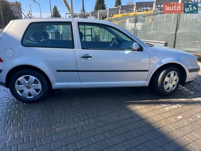 Серый Фольксваген Гольф, объемом двигателя 1.6 л и пробегом 280 тыс. км за 4350 $, фото 4 на Automoto.ua