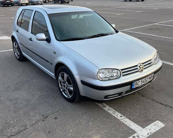 Фольксваген Гольф 2000 в Львове на Automoto.ua Серый Фольксваген Гольф, объемом двигателя 1.6 л и пробегом 50 тыс. км за 4100 $, фото 1 на Automoto.ua