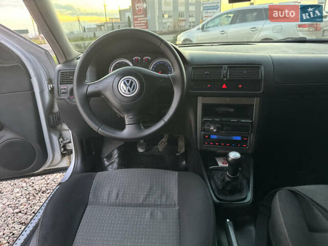 Серый Фольксваген Гольф, объемом двигателя 1.9 л и пробегом 317 тыс. км за 4200 $, фото 20 на Automoto.ua