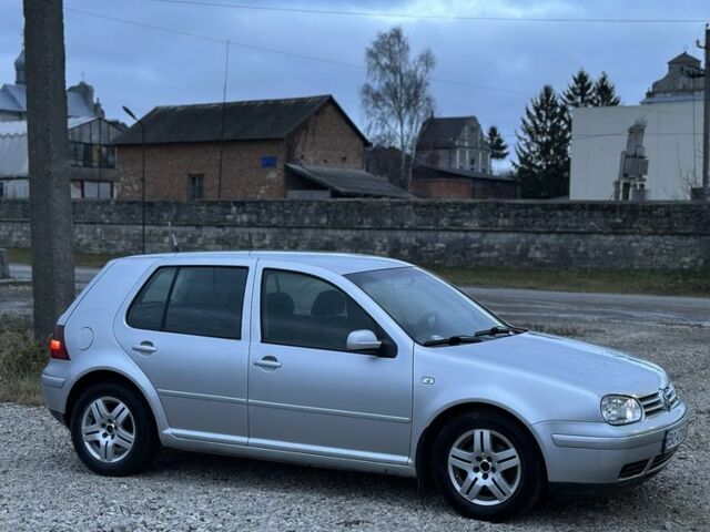 Серый Фольксваген Гольф, объемом двигателя 1.9 л и пробегом 260 тыс. км за 4200 $, фото 3 на Automoto.ua