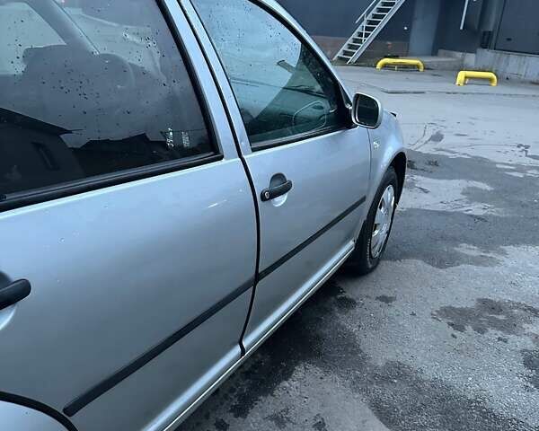 Серый Фольксваген Гольф, объемом двигателя 1.9 л и пробегом 414 тыс. км за 4200 $, фото 76 на Automoto.ua