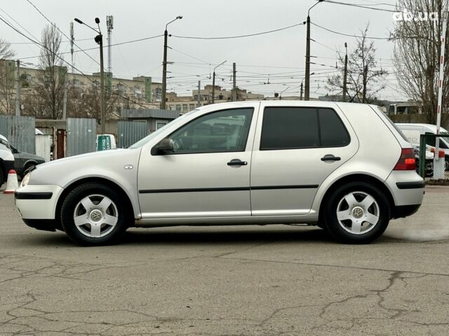 Серый Фольксваген Гольф, объемом двигателя 0 л и пробегом 258 тыс. км за 3300 $, фото 1 на Automoto.ua