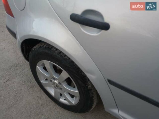 Серый Фольксваген Гольф, объемом двигателя 1.39 л и пробегом 253 тыс. км за 3700 $, фото 42 на Automoto.ua