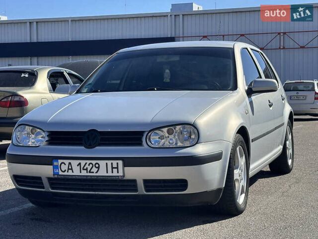 Сірий Фольксваген Гольф, об'ємом двигуна 1.39 л та пробігом 270 тис. км за 3650 $, фото 1 на Automoto.ua
