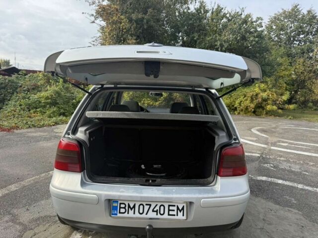 Серый Фольксваген Гольф, объемом двигателя 1.6 л и пробегом 251 тыс. км за 3950 $, фото 9 на Automoto.ua