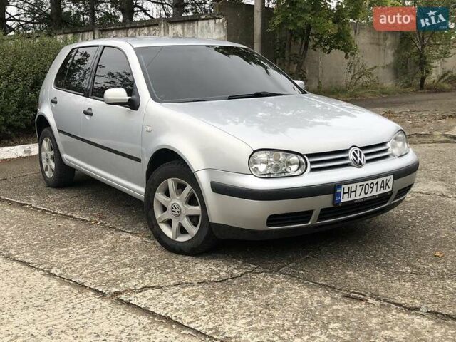 Серый Фольксваген Гольф, объемом двигателя 1.6 л и пробегом 277 тыс. км за 4850 $, фото 6 на Automoto.ua