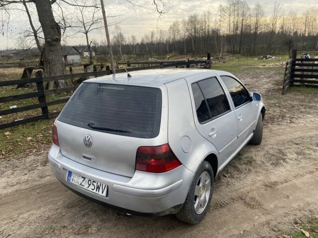 Серый Фольксваген Гольф, объемом двигателя 1.9 л и пробегом 428 тыс. км за 1650 $, фото 3 на Automoto.ua