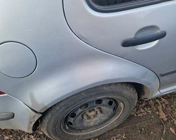 Серый Фольксваген Гольф, объемом двигателя 1.9 л и пробегом 350 тыс. км за 2100 $, фото 11 на Automoto.ua