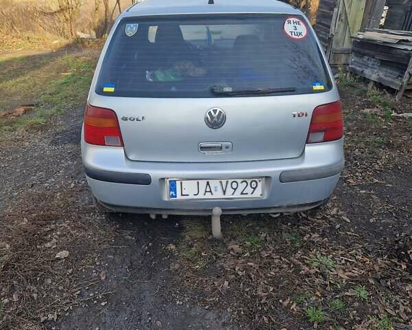 Серый Фольксваген Гольф, объемом двигателя 1.9 л и пробегом 350 тыс. км за 2100 $, фото 6 на Automoto.ua