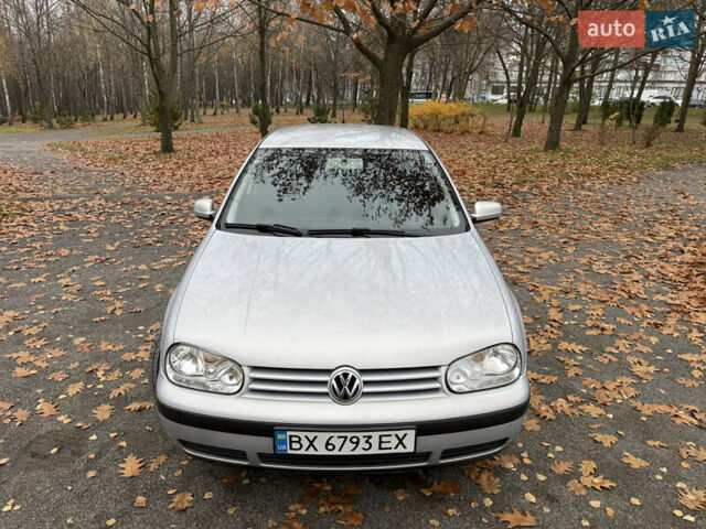 Серый Фольксваген Гольф, объемом двигателя 1.6 л и пробегом 200 тыс. км за 3300 $, фото 8 на Automoto.ua