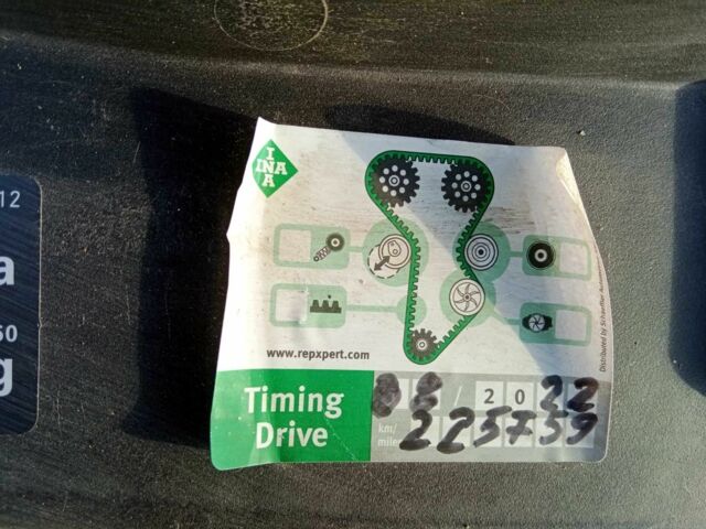 Серый Фольксваген Гольф, объемом двигателя 1.4 л и пробегом 234 тыс. км за 3850 $, фото 18 на Automoto.ua