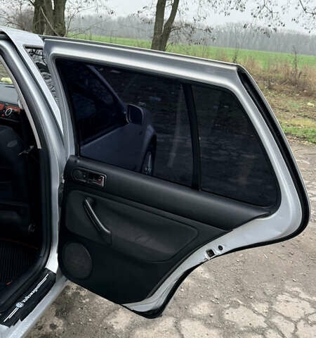 Серый Фольксваген Гольф, объемом двигателя 1.6 л и пробегом 318 тыс. км за 4900 $, фото 15 на Automoto.ua