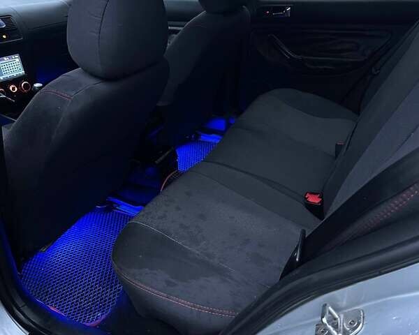 Серый Фольксваген Гольф, объемом двигателя 1.9 л и пробегом 414 тыс. км за 4200 $, фото 22 на Automoto.ua