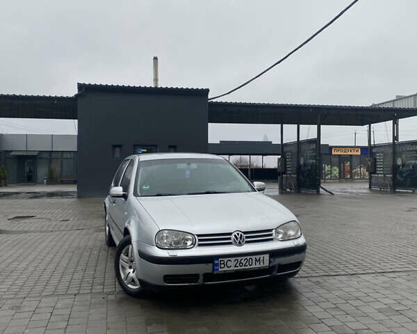 Серый Фольксваген Гольф, объемом двигателя 1.6 л и пробегом 240 тыс. км за 2599 $, фото 1 на Automoto.ua