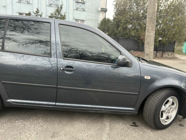 Сірий Фольксваген Гольф, об'ємом двигуна 1.6 л та пробігом 313 тис. км за 4500 $, фото 2 на Automoto.ua