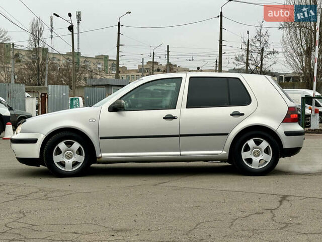 Сірий Фольксваген Гольф, об'ємом двигуна 1.98 л та пробігом 258 тис. км за 3300 $, фото 1 на Automoto.ua