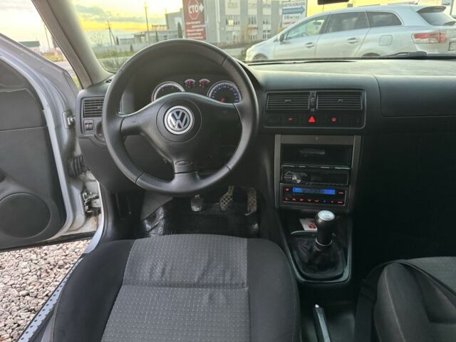 Сірий Фольксваген Гольф, об'ємом двигуна 1.9 л та пробігом 317 тис. км за 4200 $, фото 20 на Automoto.ua