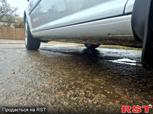 Серый Фольксваген Гольф, объемом двигателя 1.6 л и пробегом 322 тыс. км за 4700 $, фото 4 на Automoto.ua