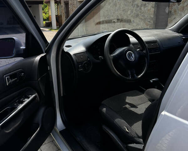Фольксваген Гольф 2000 в Львове на Automoto.ua Серый Фольксваген Гольф, объемом двигателя 1.6 л и пробегом 180 тыс. км за 4500 $, фото 6 на Automoto.ua