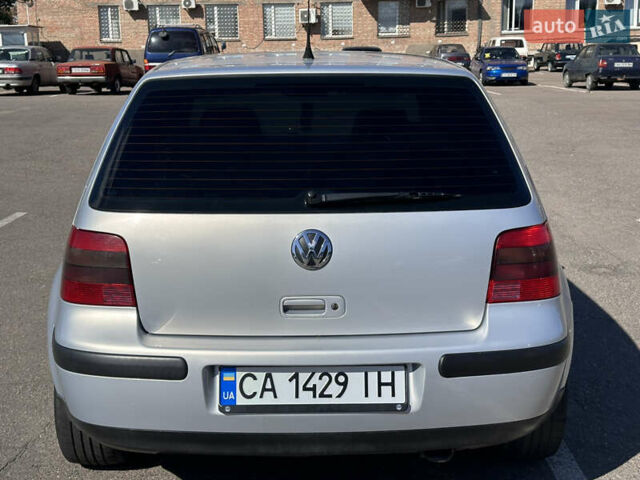 Сірий Фольксваген Гольф, об'ємом двигуна 1.39 л та пробігом 270 тис. км за 3650 $, фото 15 на Automoto.ua