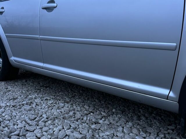 Серый Фольксваген Гольф, объемом двигателя 1.9 л и пробегом 260 тыс. км за 4200 $, фото 22 на Automoto.ua