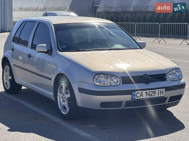Сірий Фольксваген Гольф, об'ємом двигуна 1.39 л та пробігом 270 тис. км за 3650 $, фото 12 на Automoto.ua
