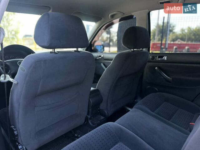 Сірий Фольксваген Гольф, об'ємом двигуна 1.98 л та пробігом 156 тис. км за 5000 $, фото 35 на Automoto.ua