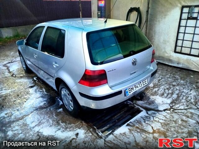 Серый Фольксваген Гольф, объемом двигателя 1.6 л и пробегом 300 тыс. км за 3600 $, фото 4 на Automoto.ua