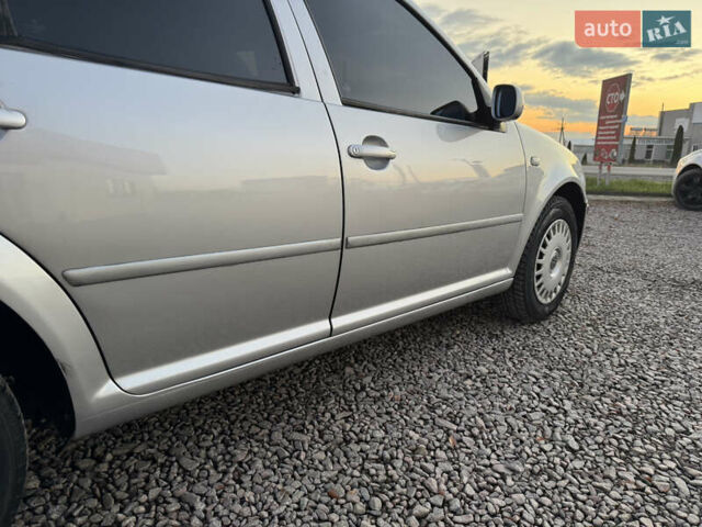 Серый Фольксваген Гольф, объемом двигателя 1.9 л и пробегом 317 тыс. км за 4200 $, фото 13 на Automoto.ua