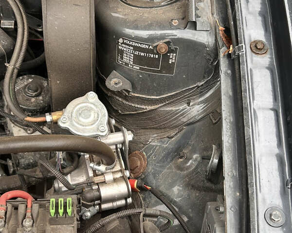 Серый Фольксваген Гольф, объемом двигателя 1.6 л и пробегом 395 тыс. км за 3850 $, фото 15 на Automoto.ua