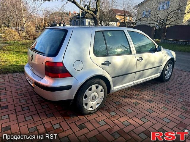 Серый Фольксваген Гольф, объемом двигателя 1.6 л и пробегом 154 тыс. км за 4599 $, фото 3 на Automoto.ua