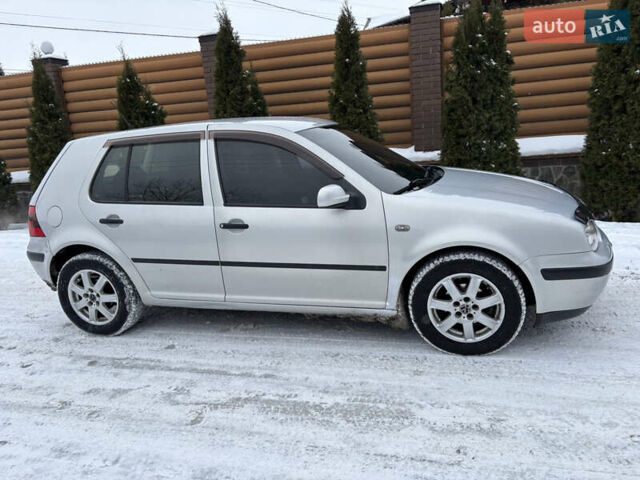 Серый Фольксваген Гольф, объемом двигателя 1.6 л и пробегом 248 тыс. км за 4199 $, фото 3 на Automoto.ua
