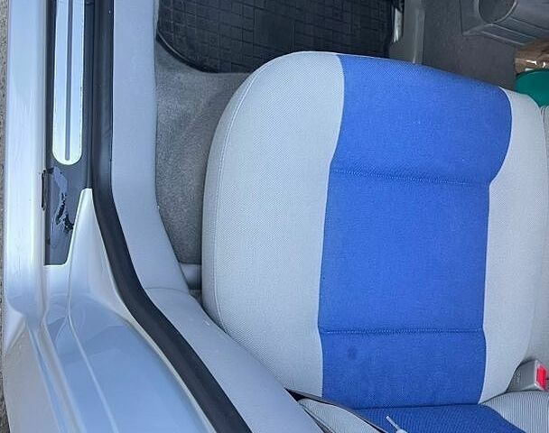 Сірий Фольксваген Гольф, об'ємом двигуна 1.6 л та пробігом 191 тис. км за 4600 $, фото 6 на Automoto.ua