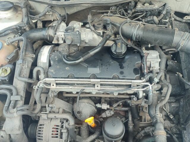 Серый Фольксваген Гольф, объемом двигателя 1.9 л и пробегом 300 тыс. км за 1450 $, фото 7 на Automoto.ua