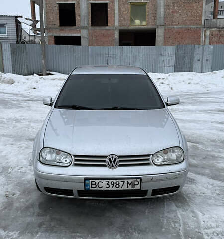 Сірий Фольксваген Гольф, об'ємом двигуна 1.6 л та пробігом 245 тис. км за 4300 $, фото 2 на Automoto.ua