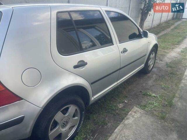 Сірий Фольксваген Гольф, об'ємом двигуна 1.39 л та пробігом 292 тис. км за 4500 $, фото 1 на Automoto.ua