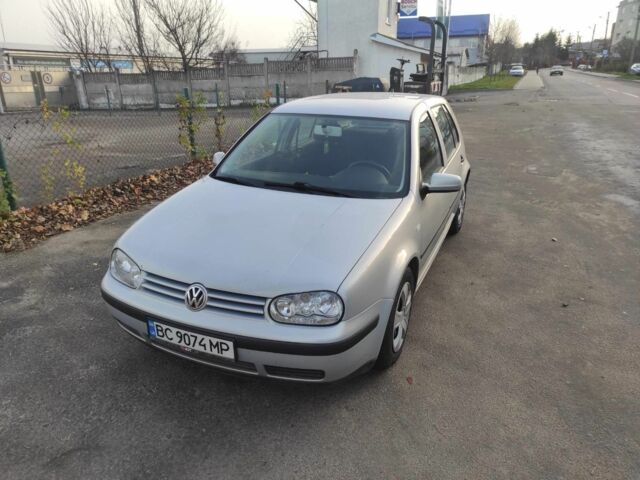 Серый Фольксваген Гольф, объемом двигателя 1.6 л и пробегом 290 тыс. км за 4200 $, фото 1 на Automoto.ua