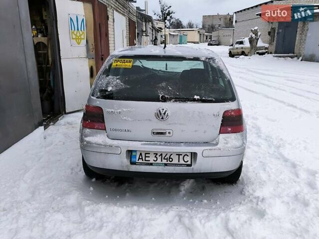 Серый Фольксваген Гольф, объемом двигателя 1.6 л и пробегом 210 тыс. км за 4300 $, фото 6 на Automoto.ua