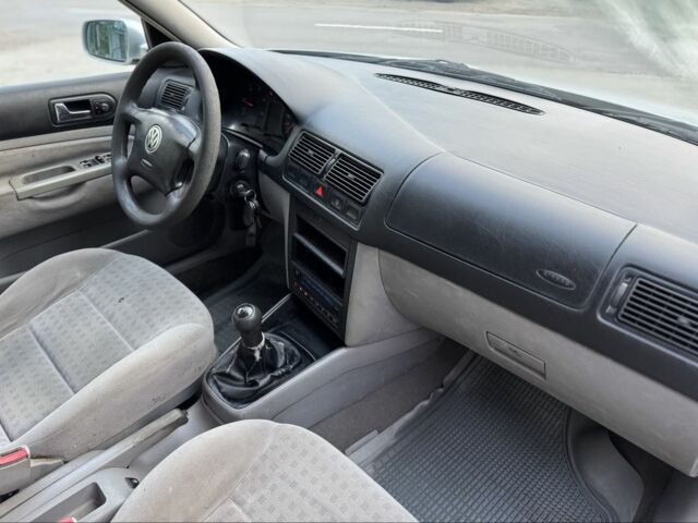 Серый Фольксваген Гольф, объемом двигателя 1.9 л и пробегом 286 тыс. км за 1850 $, фото 9 на Automoto.ua