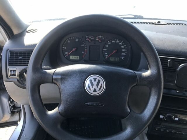 Серый Фольксваген Гольф, объемом двигателя 1.9 л и пробегом 353 тыс. км за 1850 $, фото 22 на Automoto.ua