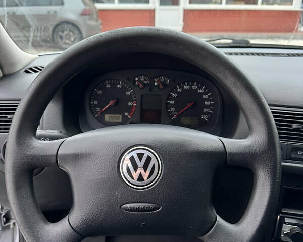 Сірий Фольксваген Гольф, об'ємом двигуна 1.39 л та пробігом 242 тис. км за 4250 $, фото 14 на Automoto.ua