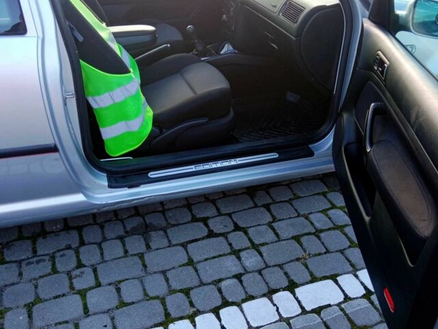 Серый Фольксваген Гольф, объемом двигателя 1.4 л и пробегом 234 тыс. км за 3850 $, фото 7 на Automoto.ua