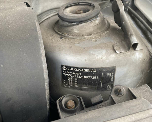 Сірий Фольксваген Гольф, об'ємом двигуна 1.9 л та пробігом 328 тис. км за 3500 $, фото 18 на Automoto.ua