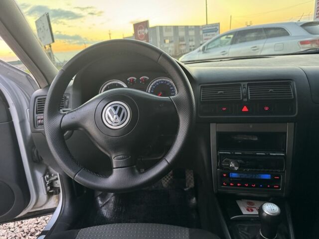 Сірий Фольксваген Гольф, об'ємом двигуна 1.9 л та пробігом 317 тис. км за 4200 $, фото 21 на Automoto.ua