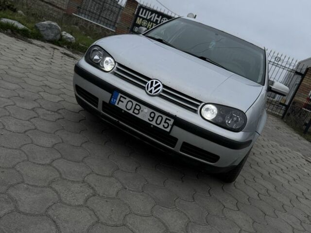 Серый Фольксваген Гольф, объемом двигателя 1.9 л и пробегом 300 тыс. км за 2200 $, фото 6 на Automoto.ua