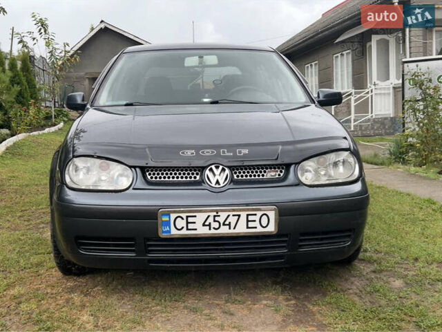 Серый Фольксваген Гольф, объемом двигателя 1.6 л и пробегом 395 тыс. км за 3850 $, фото 2 на Automoto.ua