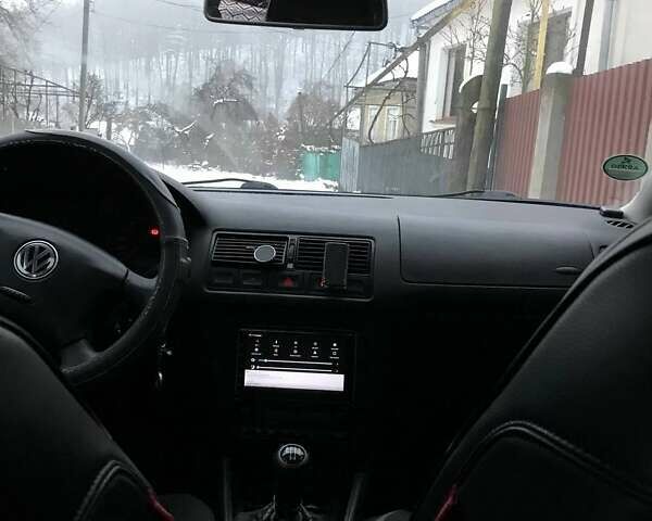 Серый Фольксваген Гольф, объемом двигателя 1.4 л и пробегом 307 тыс. км за 3700 $, фото 4 на Automoto.ua