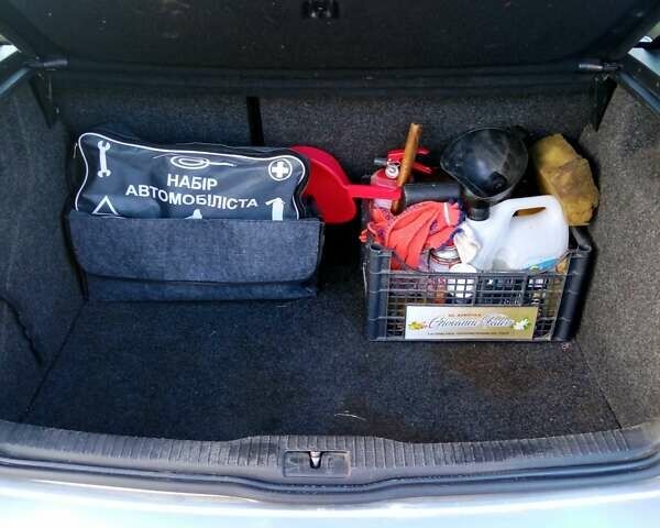 Серый Фольксваген Гольф, объемом двигателя 1.4 л и пробегом 234 тыс. км за 3850 $, фото 18 на Automoto.ua